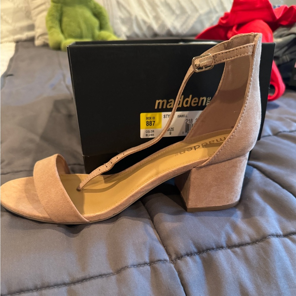 NEW low heels